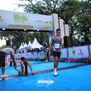 Race photo from BOGORUN 2026