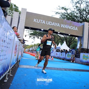 Race photo from BOGORUN 2026