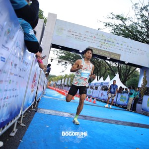 Race photo from BOGORUN 2026