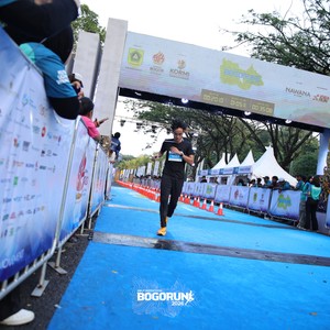 Race photo from BOGORUN 2026