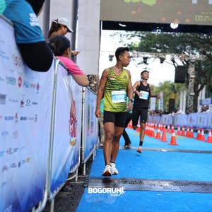 Race photo from BOGORUN 2026