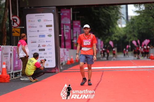Race photo from Smartfren Run 2024