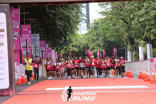 Race photo from Smartfren Run 2024
