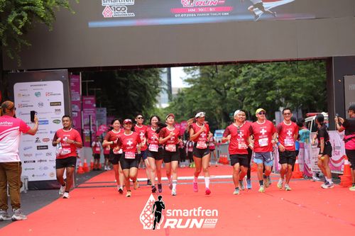 Race photo from Smartfren Run 2024