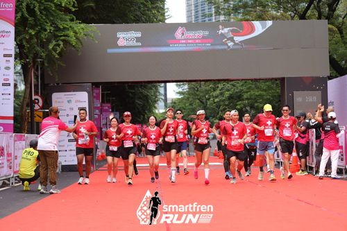 Race photo from Smartfren Run 2024