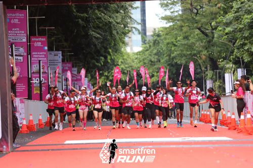 Race photo from Smartfren Run 2024