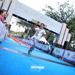 Race photo from BOGORUN 2026