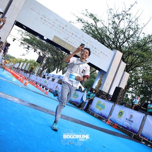 Race photo from BOGORUN 2026