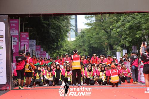 Race photo from Smartfren Run 2024