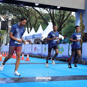 Race photo from BOGORUN 2026
