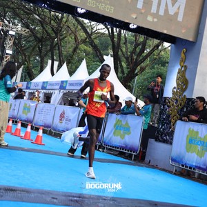 Race photo from BOGORUN 2026