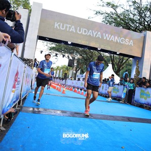 Race photo from BOGORUN 2026