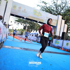 Race photo from BOGORUN 2026