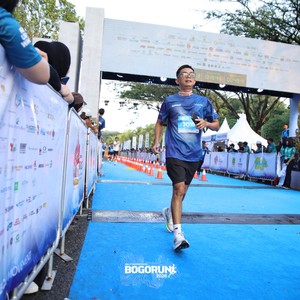 Race photo from BOGORUN 2026