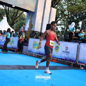 Race photo from BOGORUN 2026