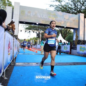 Race photo from BOGORUN 2026