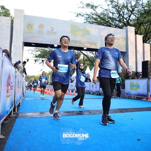Race photo from BOGORUN 2026