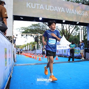 Race photo from BOGORUN 2026