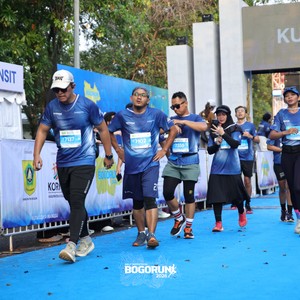 Race photo from BOGORUN 2026