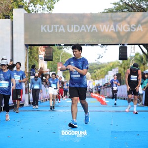 Race photo from BOGORUN 2026