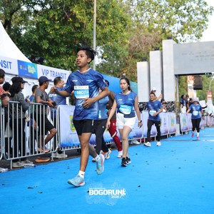 Race photo from BOGORUN 2026