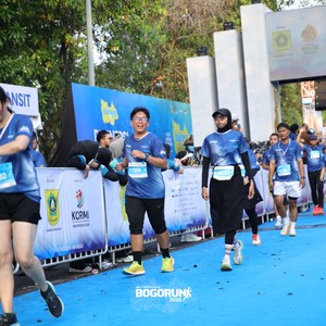 Race photo from BOGORUN 2026