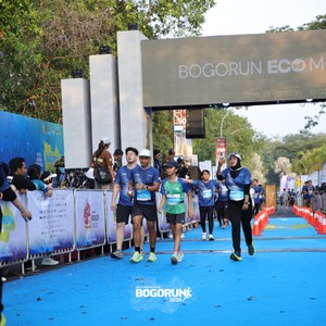 Race photo from BOGORUN 2026