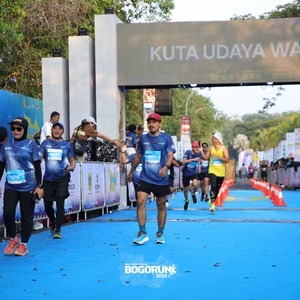 Race photo from BOGORUN 2026