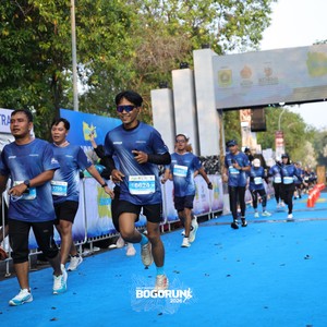 Race photo from BOGORUN 2026