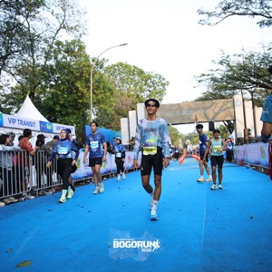Race photo from BOGORUN 2026