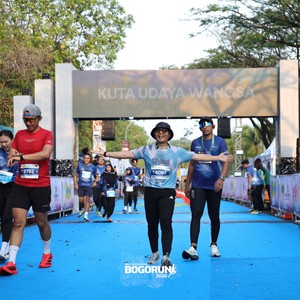 Race photo from BOGORUN 2026