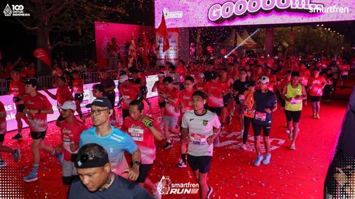Race photo from Smartfren Run 2025 