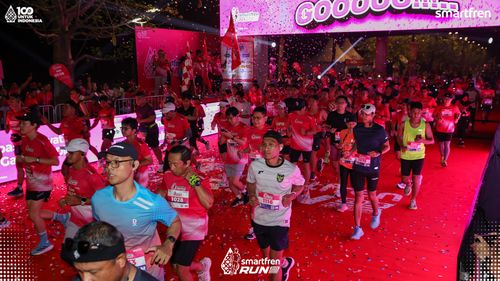 Race photo from Smartfren Run 2025 