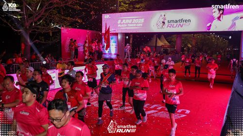 Race photo from Smartfren Run 2025 
