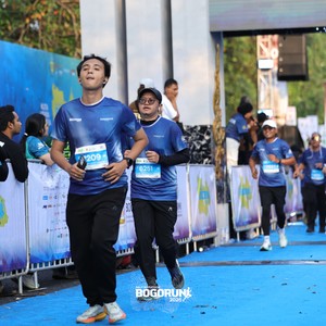 Race photo from BOGORUN 2026