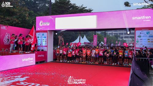 Race photo from Smartfren Run 2025 