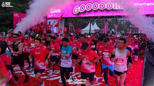 Race photo from Smartfren Run 2025 