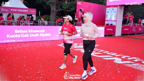 Race photo from Smartfren Run 2025 