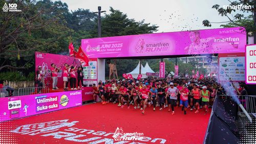 Race photo from Smartfren Run 2025 