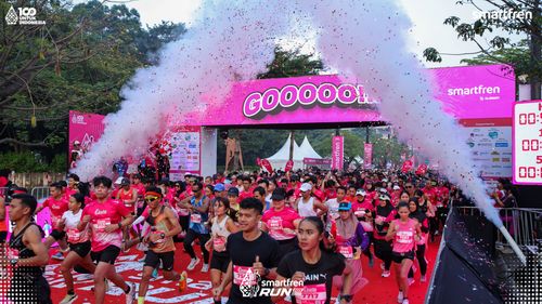 Race photo from Smartfren Run 2025 