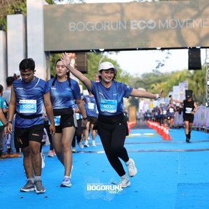 Race photo from BOGORUN 2026