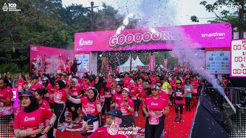 Race photo from Smartfren Run 2025 