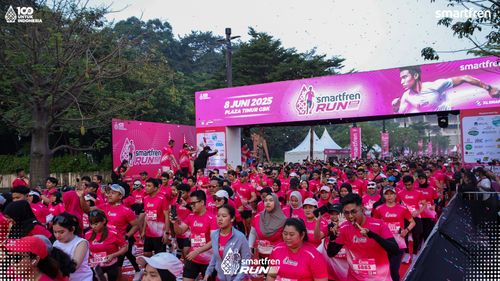 Race photo from Smartfren Run 2025 