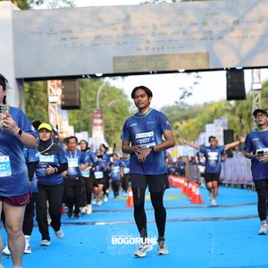 Race photo from BOGORUN 2026