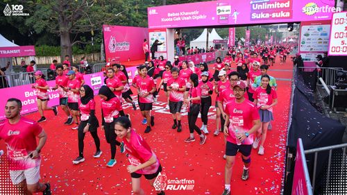 Race photo from Smartfren Run 2025 