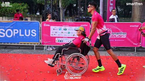 Race photo from Smartfren Run 2025 