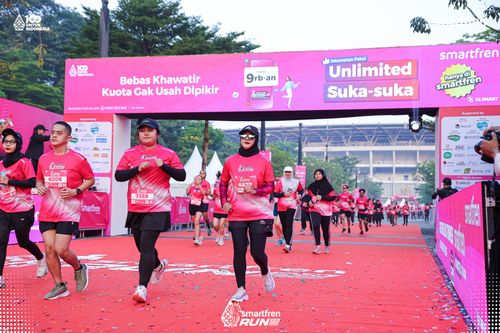 Race photo from Smartfren Run 2025 