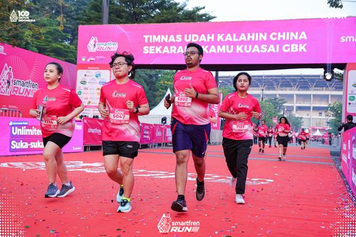 Race photo from Smartfren Run 2025 