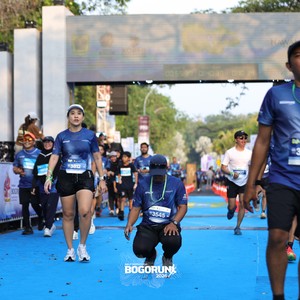 Race photo from BOGORUN 2026