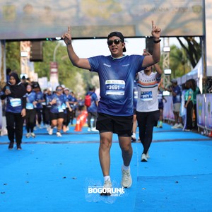 Race photo from BOGORUN 2026